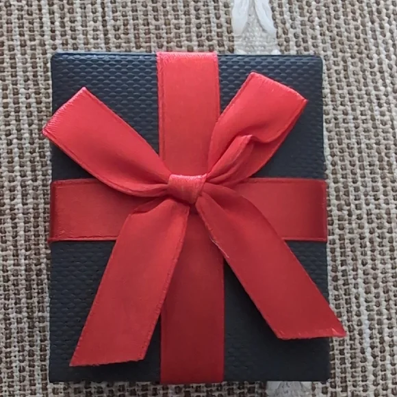 Sterling Silver Diamond Necklace - Picture 6 of 7